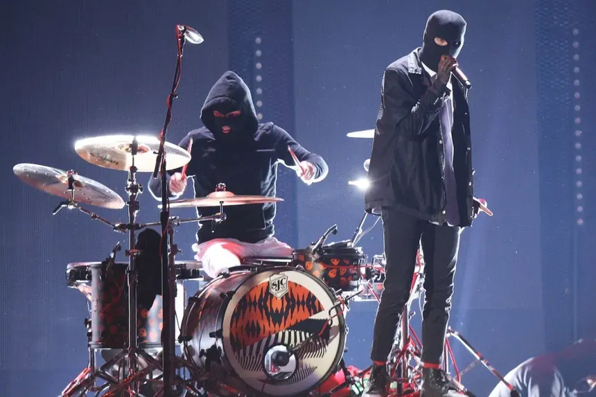 Tyler con máscara de Blurryface